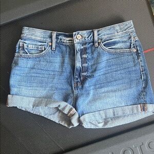 KanCan Women's Medium Blue Rolled-Hem Denim Shorts